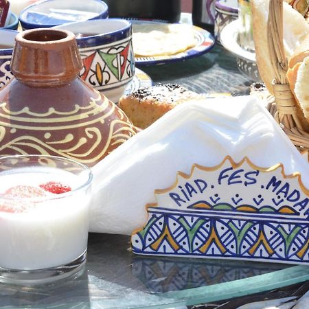 Riad Fes Madaw Bagian luar foto