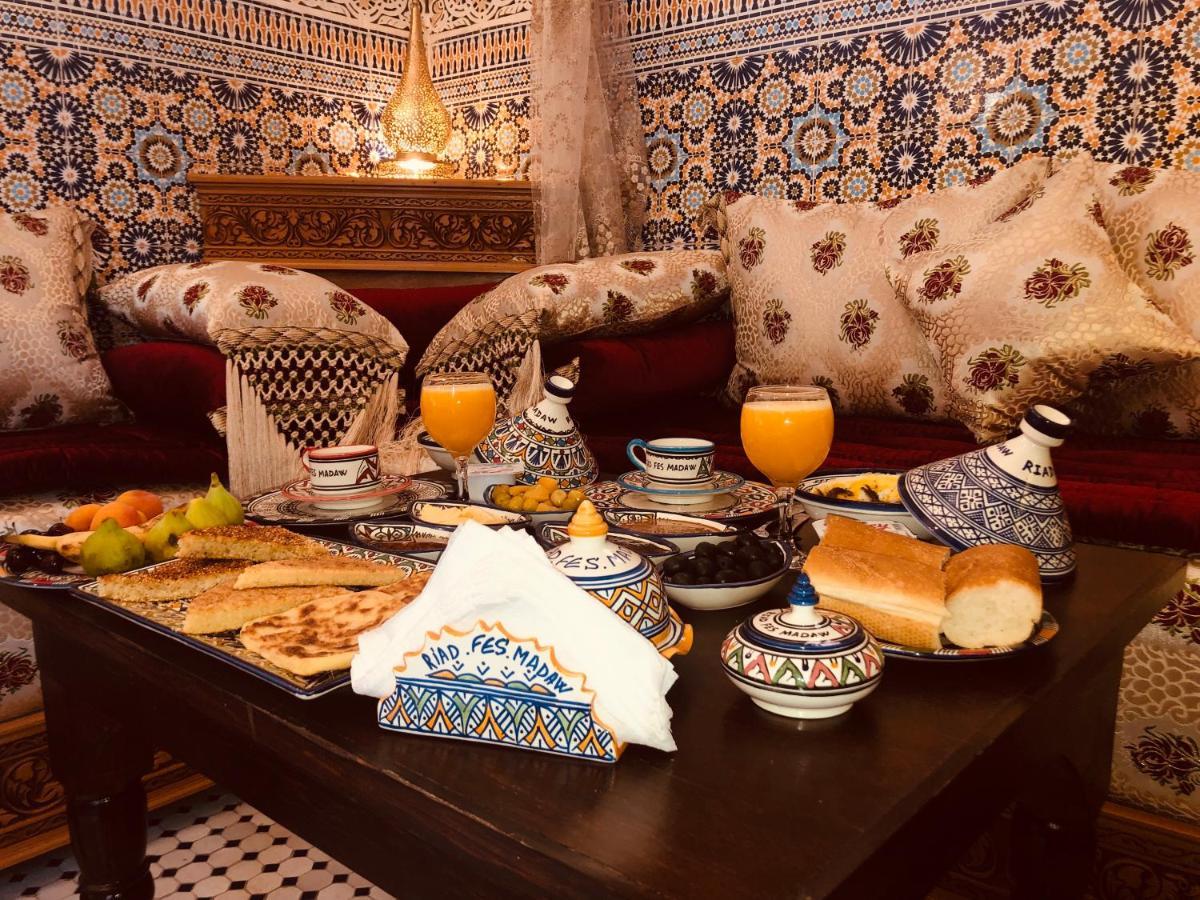 Riad Fes Madaw Bagian luar foto