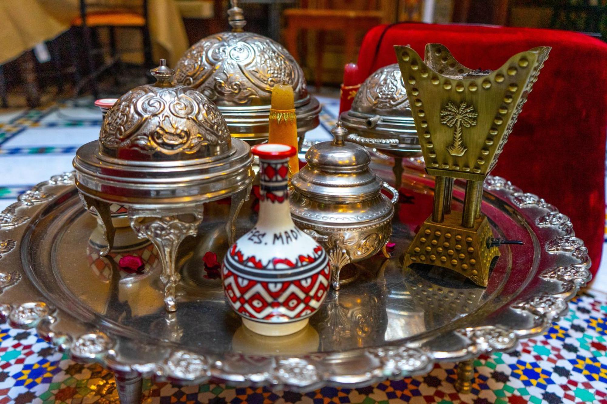 Riad Fes Madaw Bagian luar foto