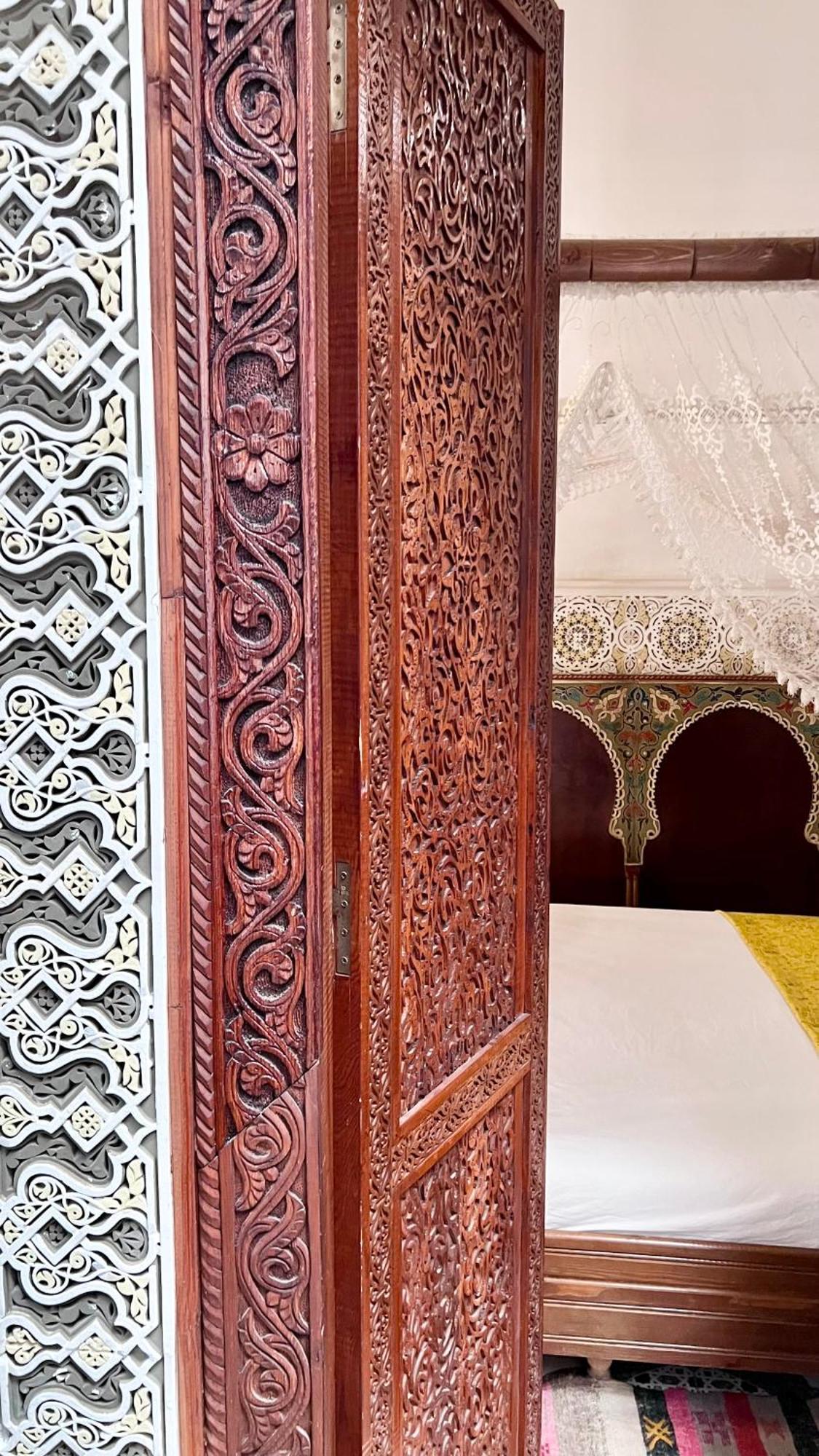 Riad Fes Madaw Bagian luar foto