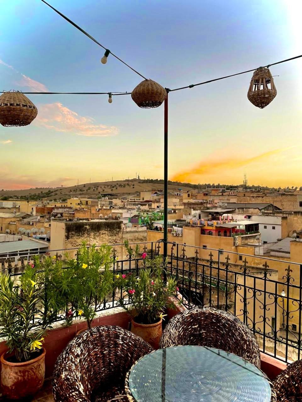 Riad Fes Madaw Bagian luar foto