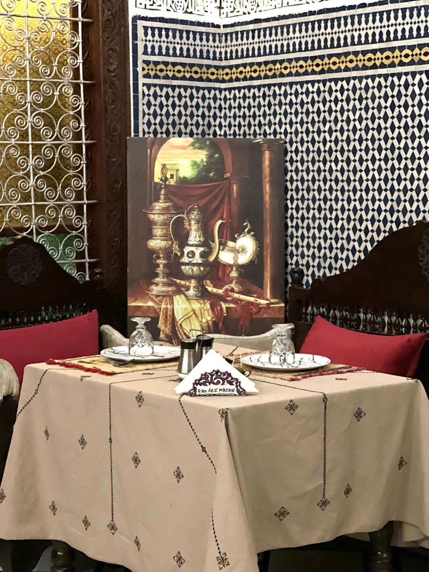 Riad Fes Madaw Bagian luar foto